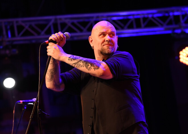 Leģendārais Jānis Bukums nu būs dzirdams arī angliski