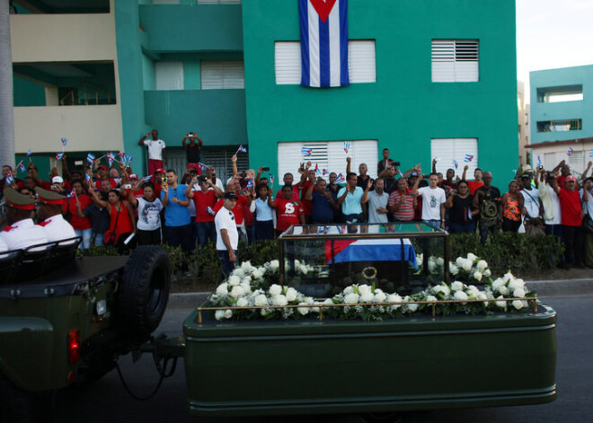 На Кубе захоронили прах Фиделя Кастро