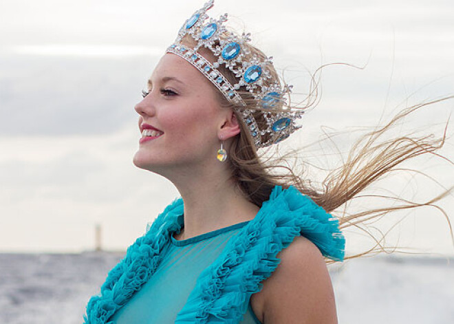 Latviete "Miss World 2016" skaistumkonkursa Talantu sacensībās iekļūst TOP 10! VIDEO