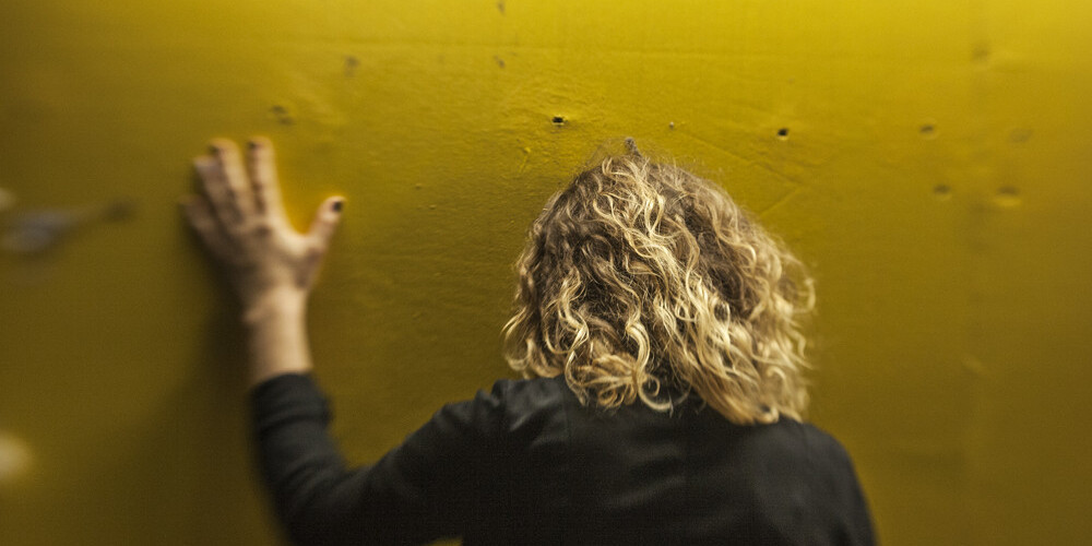 "Katra diena man ir brīnums un laime, jo tā ir pienākusi. Es esmu absolūti laimīgs cilvēks, jo varu veikt ikdienišķas lietas un satikt savus mīļos cilvēkus," saka Sarmīte.