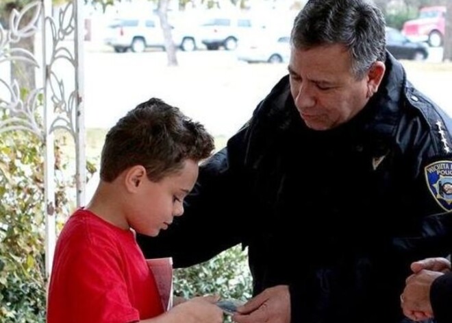В Техасе 11-летний мальчик спас 7-летнюю соседку от педофила