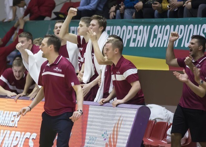 Mūsu talantīgā U-18 basketbola izlase ne bez pūlēm saglabā vietu Eiropas elitē