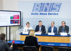Darījuma vērtība ir 213 miljoni eiro, taču šī summa var tikt precizēta. "ICA Gruppen" plāno "Palink" iegādi finansēt ar saviem līdzekļiem, kā arī līdzekļiem, ko tā aizņemsies.