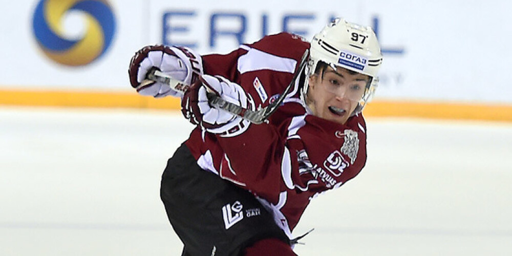 Kristaps Zīle iecelts par Latvijas U-20 hokeja izlases kapteini