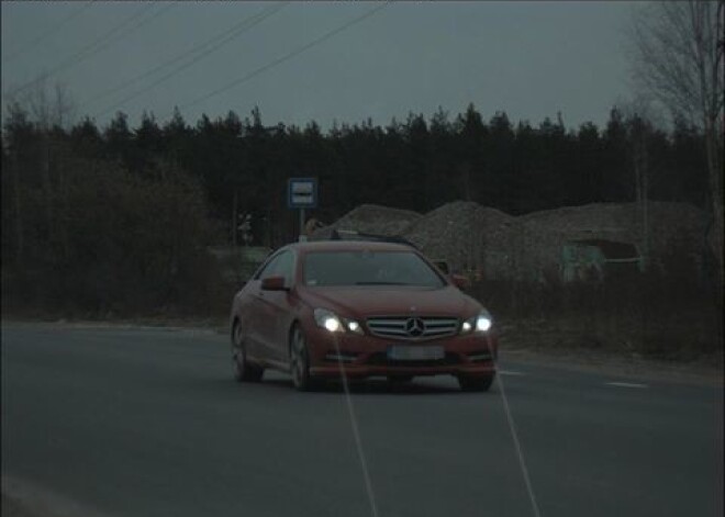 Fotoradars fiksējis pārgalvi, kurš Rīgā traucies ar 148 km/h