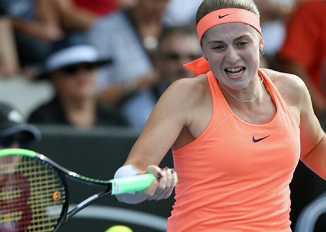 Veselības likstas Ostapenko liedz cīnīties par Oklendas WTA turnīra finālu