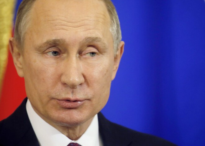 В сети обсуждают метафору Владимира Путина о проститутках