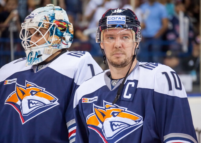 KHL zvaigzne Mozjakins labo līgas rekordu vienā sezonā gūto vārtu ziņā