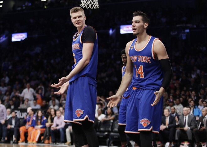 Porziņģis spēlē nevesels un pat tad rāda klasi. VIDEO