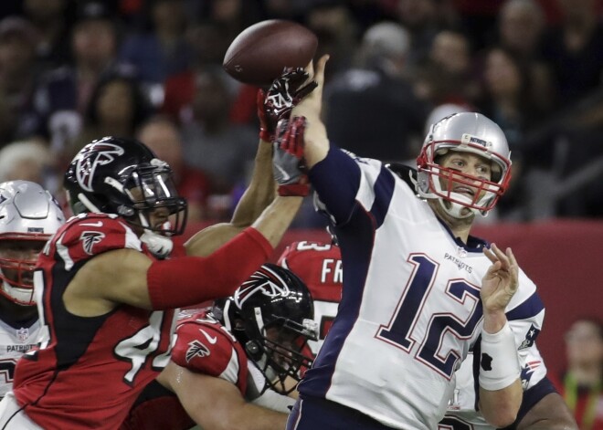 Neticamākā atspēlēšanās "Super Bowl" vēsturē! Tev šis ir jāredz arī tad, ja neinteresē amerikāņu futbols. VIDEO