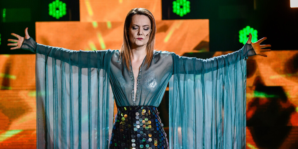 Ar īpaši interesantu tērpu izcēlās UP jeb Agnese Upleja. Viņa gan ceļu uz pusfinālu svētdien neizkaroja.