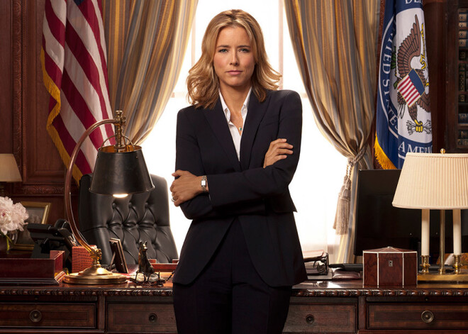 "Madam Secretary" galvenie varoņi kopā arī dzīvē. FOTO