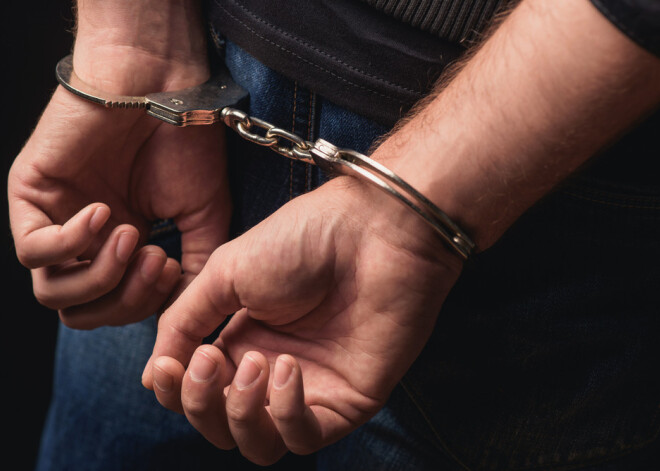 В Риге за 24 кражи задержана банда молодых людей
