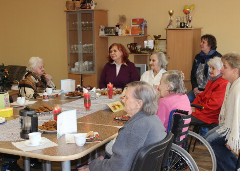 "Tērvete" dibināta kā veco ļaužu aprūpes centrs, un šo pakalpojumu arī attīstīs, atsakoties no bērnu nodaļas.