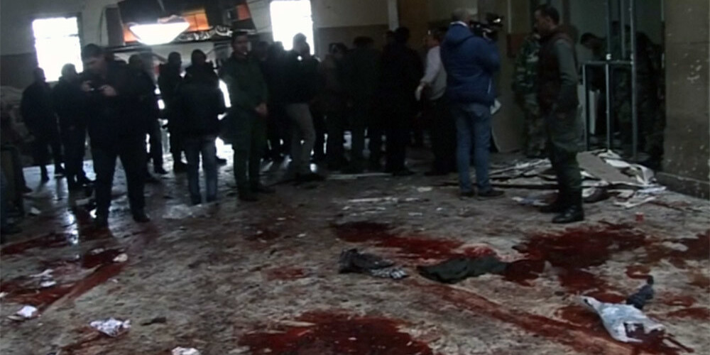 Pašnāvnieks uzspridzinās Damaskas tiesas namā