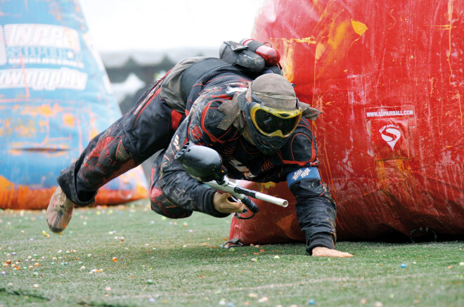 Latvijā ir notikušas vairākas cīņas starp peintbolistiem un militarizētām vienībām (policiju, armiju, apsardzes struktūrām). Šīs vienības parasti zaudēja...