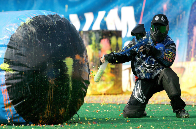 Peintbolā jārēķinās, ka jebkurš trāpījums ir sāpīgs.