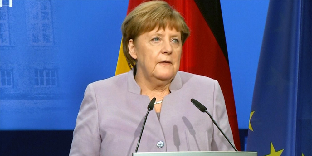 Merkele atbild Erdogana pārmetumiem un apsver iespēju aizliegt Turcijas politiķiem aģitēt Vācijā