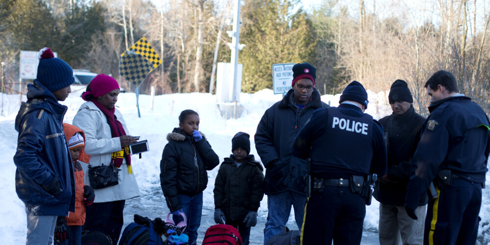 Gandrīz puse kanādiešu vēlas nelegālo imigrantu deportāciju