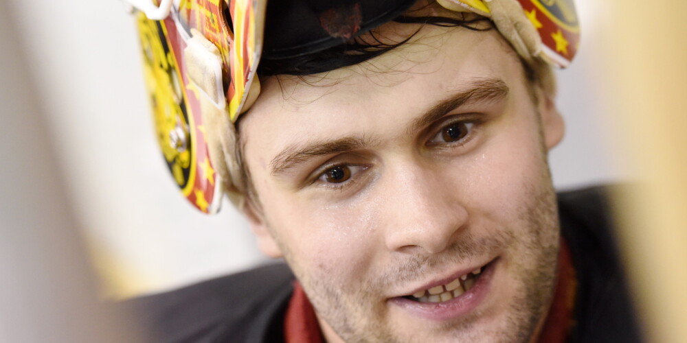 Viens no Latvijas labākajiem hokeja vārtsargiem Punnenovs pievienojas izlases treniņiem