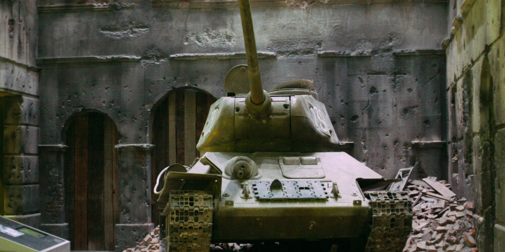Krievu biznesmenis Latvijā nopircis kara laika tanku un par to sodīts