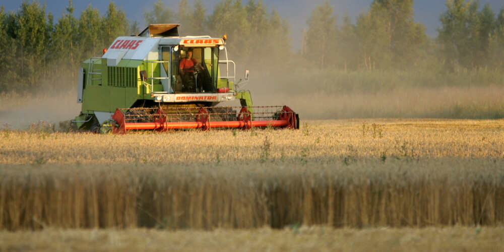 Lai iegādātos lauksaimniecības zemi, ārzemniekiem būs pastāvīgi jādzīvo Latvijā un jāmāk latviešu valoda