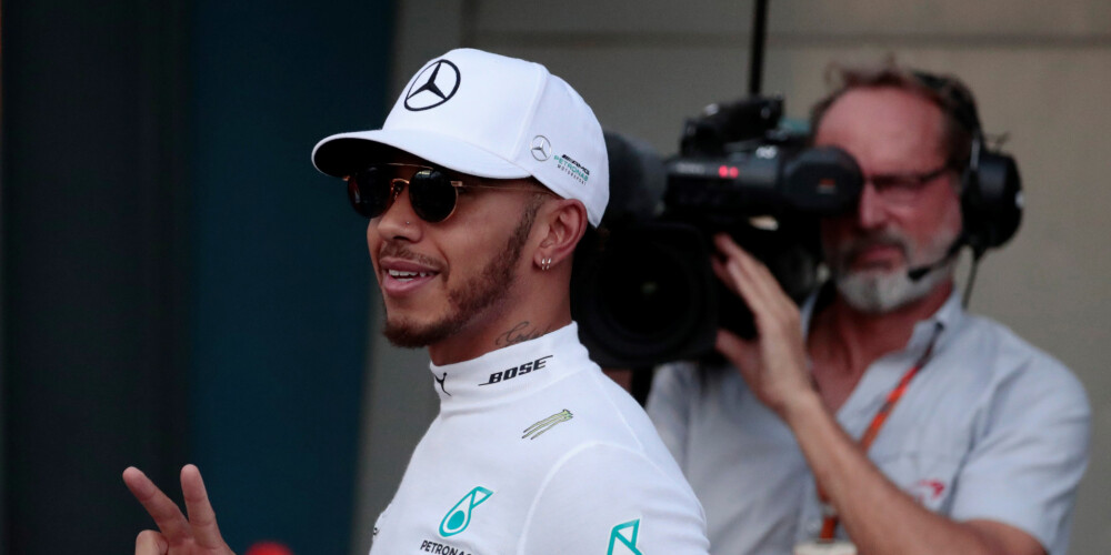F-1 sezonas pirmās sacīkstes no 1. pozīcijas sāks Hamiltons