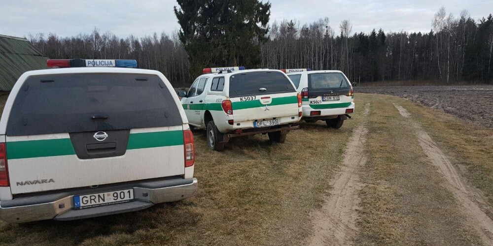 Lietuvu satriec vēl viens zvērīgs noziegums - nošauti 4 ģimenes locekļi
