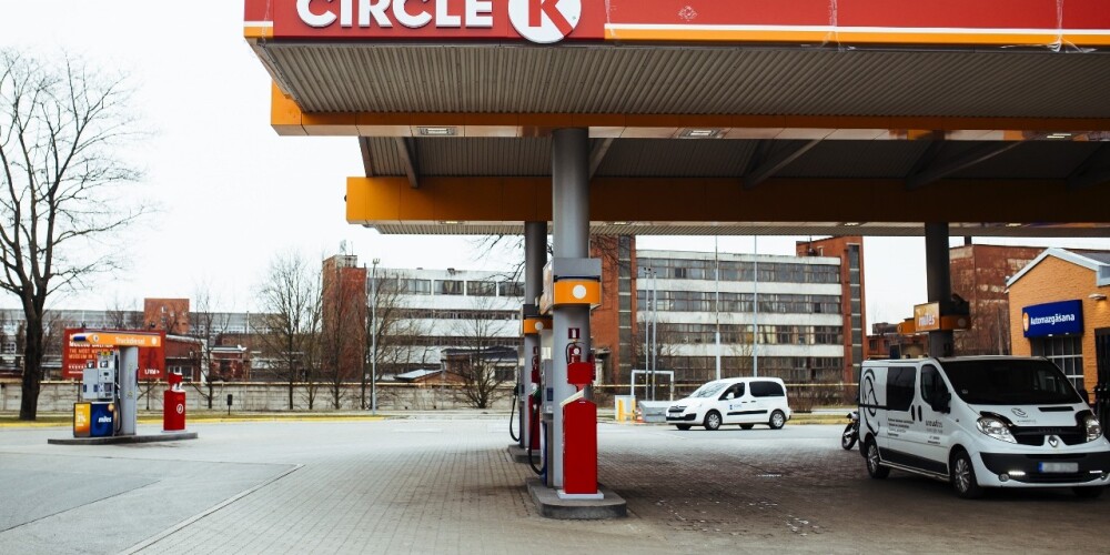 Tvaika ielas "Statoil" būs pirmais, kas pārtaps par "Circle K"