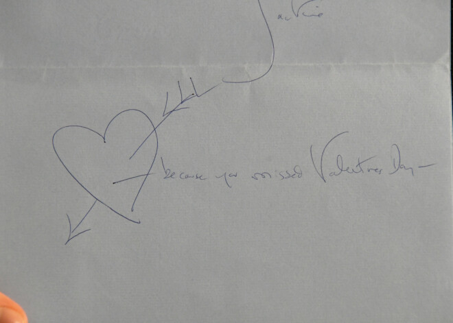 The Kennedy-Harlech Papers. Estimated GBP100,000 - 150,000. Jackie Kennedy letter to David Ormsby Gore, the 5th Lord HarlechA photo call for The Contents of Glyn Cywarch, the Property of Lord Harlech at Bonhams, including unseen letters from Jackie Kennedy to David Ormsby Gore, the 5th Lord Harlech, revealing why she turned down Ormsby Gore's marriage proposal, at Bonhams, London