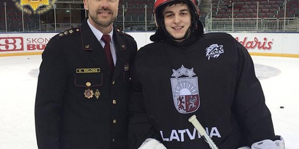 Šonedēļ hokeja izlasē pie ugunsdzēsēja ķiveres tiek Jānis Kalniņš