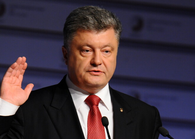 Латвию с визитом посетит президент Украины Петр Порошенко