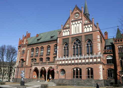 Latvijas Mākslas akadēmija.