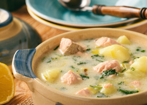 Šajā receptē lasi var aizstāt ar vistas filejas strēmelītēm. Labu ēstgribu!