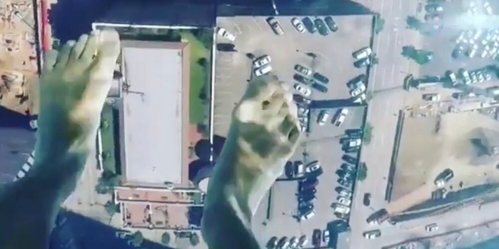 На эти кадры даже смотреть страшно!