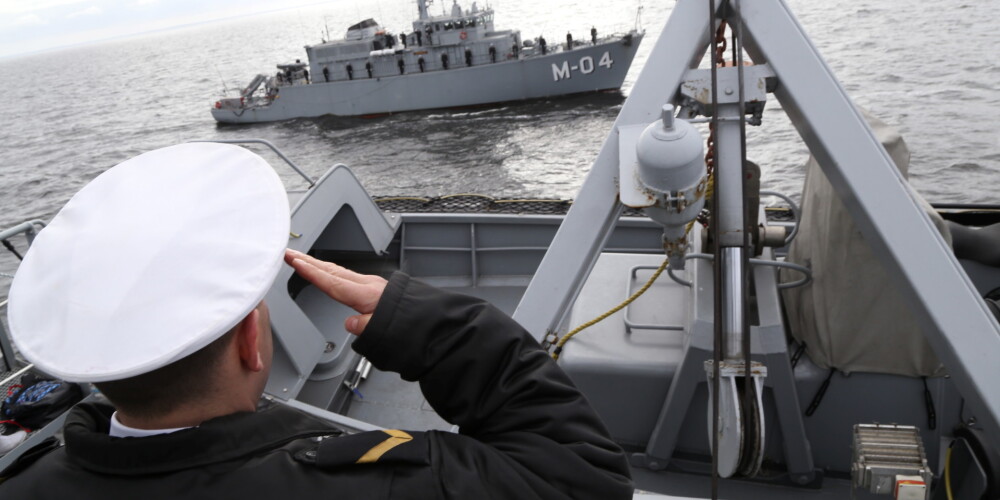 Rīgā svin Jūras spēku atjaunošanas 25.gadadienu