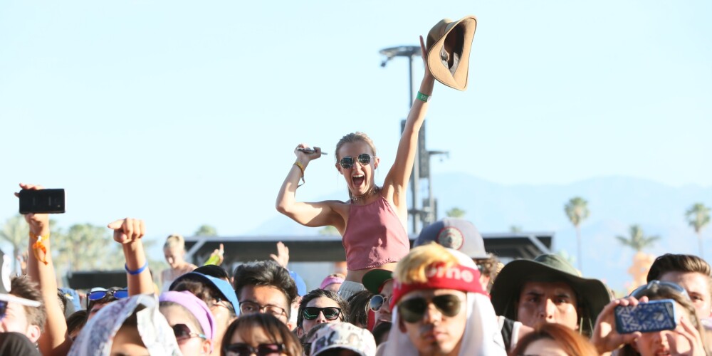 24 „Instagram” bildes no slavenību apmeklētā „Coachella” festivāla