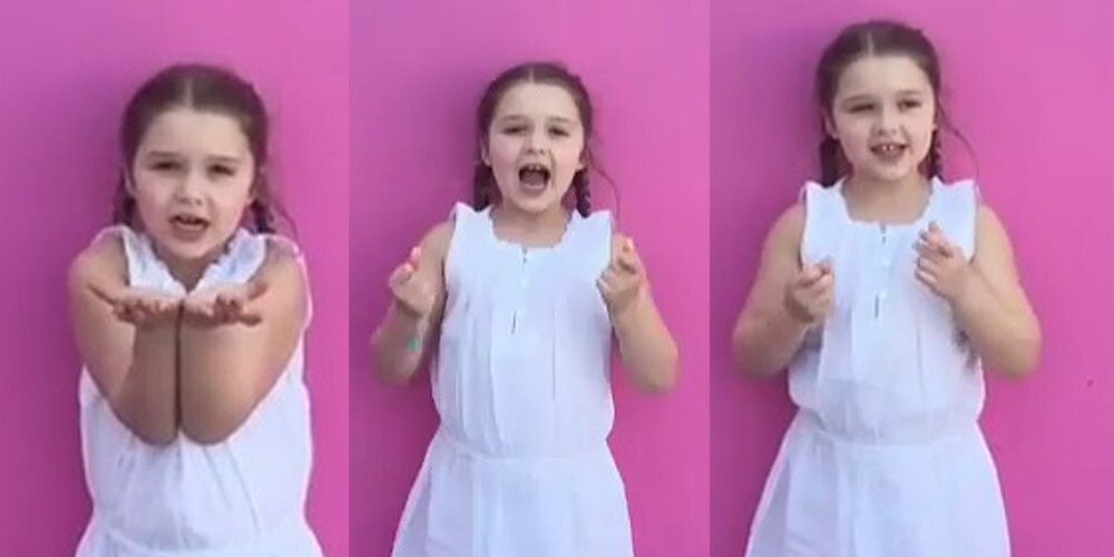 5-летняя Харпер Бэкхем трогательно поздравила маму с днем рождения, спев для нее песенку 