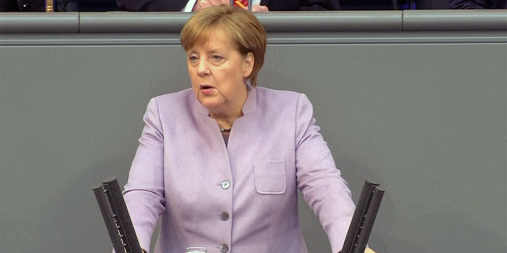 Merkele: Lielbritānijas "Breksita" rēķins jāapspriež sarunu sākumā