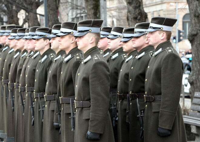 Drīzumā topošos karavīrus atlasīs ar informācijas tehnoloģijām