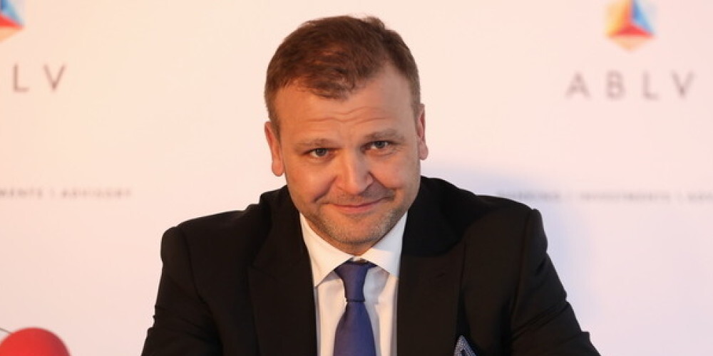 Latvijas bagātākais cilvēks Fiļs varētu kandidēt uz Futbola federācijas prezidenta amatu