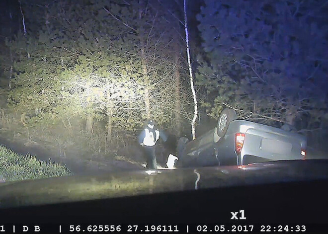 Ar mammas "opelīti" bēgot no policijas, Dricānos avarē 14 gadīgs puisis