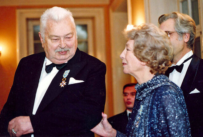 Kārlis Sebris, Elza Radziņa un Oļģerts Šalkonis (2.plānā).