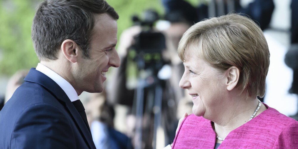 Makrons sola strādāt ar Merkeli pie "ceļu kartes" ES un eirozonas reformēšanai