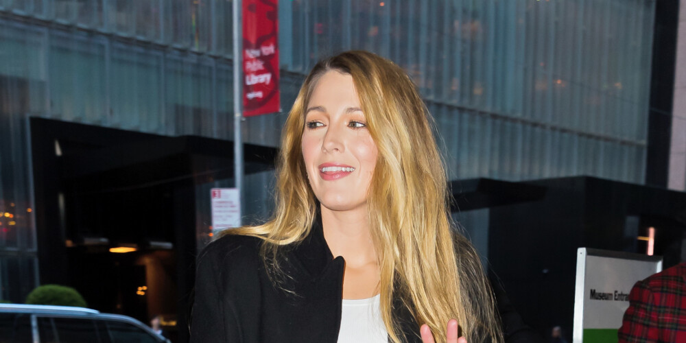 Bleika Laivlija (angļu: Blake Lively; dzimusi 1987. gada 25. augustā Losandželosā, Kalifornijas štatā, ASV) ir amerikāņu aktrise un modele. Viņa vislabāk pazīstama kā galvenās lomas izpildītāja seriālā "Intrigante" (Gossip Girl). Seriālā filmējas kopš 2007. gada. Tāpat filmējusies dažādās filmās, tai skaitā "Pieņemti" (Accepted, 2006), "Ceļojošo bikšu māsība" (The Sisterhood of the Traveling Pants, 2005), "Pipas Lī privātā dzīve" (The Private Lives of Pippa Lee, 2009), "Zaļais lukturis" (2011), "Adelainas Gadi" (The Age of Adaline, 2015). Attēlojusi lomas Bena Afleka filmā "Pilsēta" (The Town, 2010) un Vudija Allena filmā "Smalkās aprindas" (Café Society, 2016).