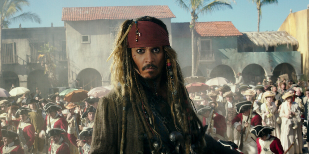 Karību jūras pirāti (angļu: Pirates of the Caribbean) ir Walt Disney Pictures piedzīvojumu filmu sērija, kuras filmas režisējuši Gors Verbinskis un Robs Māršals, producējis Džerijs Brukheimers. Scenārija autori - Teds Eliots un Terijs Rosio. Idejas pamatā ir populāra Disnejlendas atrakcija "Karību jūras pirāti".