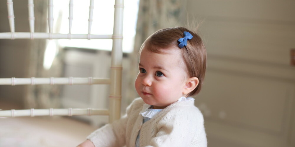 Princese Šarlote, Šarlote Elizabete Diāna (dzimusi 2015. gada 2. maijā) ir Prinča Viljama un viņa sievas Katrīnas meita. Šis ir pāra otrais bērns, kā arī prinča Čārlza un viņa sievas princeses Diānas otrais mazbērns. Viņai ir brālis, 2013. gadā dzimušais Džordžs. Viņa ir ceturtā persona Apvienotās Karalistes monarhijas mantošanas līnijā pēc sava vectēva, tēva un brāļa.