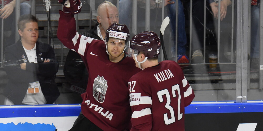 Latvijas hokeja izlase saglabājusi 12. vietu pasaulē, bet tuvojas desmitniekam