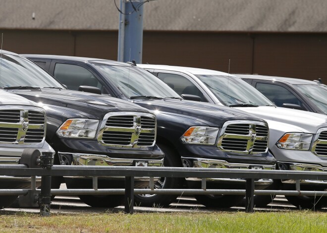 ASV sūdz tiesā "Fiat Chrysler" par krāpšanos ar kaitīgajiem izmešiem