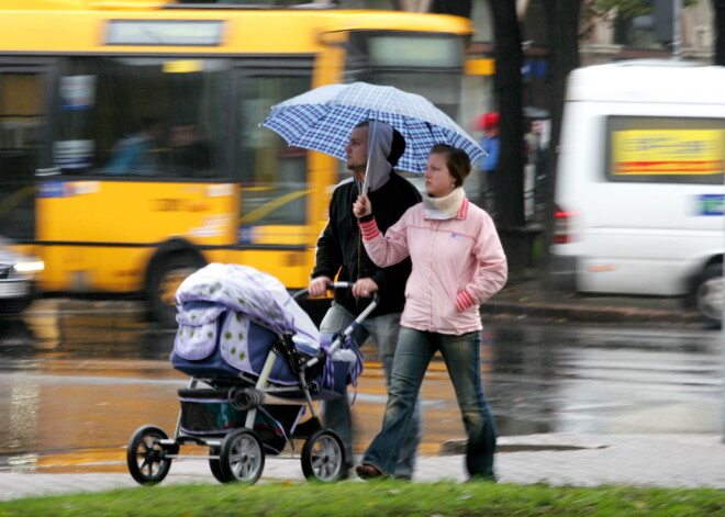 75% ģimeņu kritiski vērtē valdības darbu